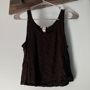 black flowy cropped tank top
